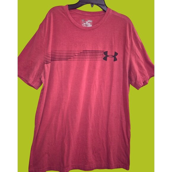 Under Armour Mens Red Heatgear T-Shirt Medium Loose Fit Short Sleeve Lightweight - Picture 1 of 6